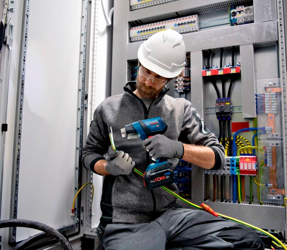 Suflantă de aer cald cu acum. (fără bat) BOSCH GHG 18V-50 500°C-3