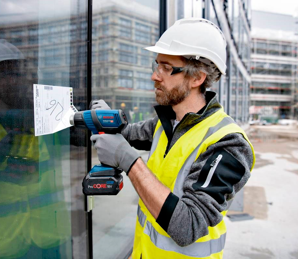 Suflantă de aer cald cu acum. (fără bat) BOSCH GHG 18V-50 500°C-5