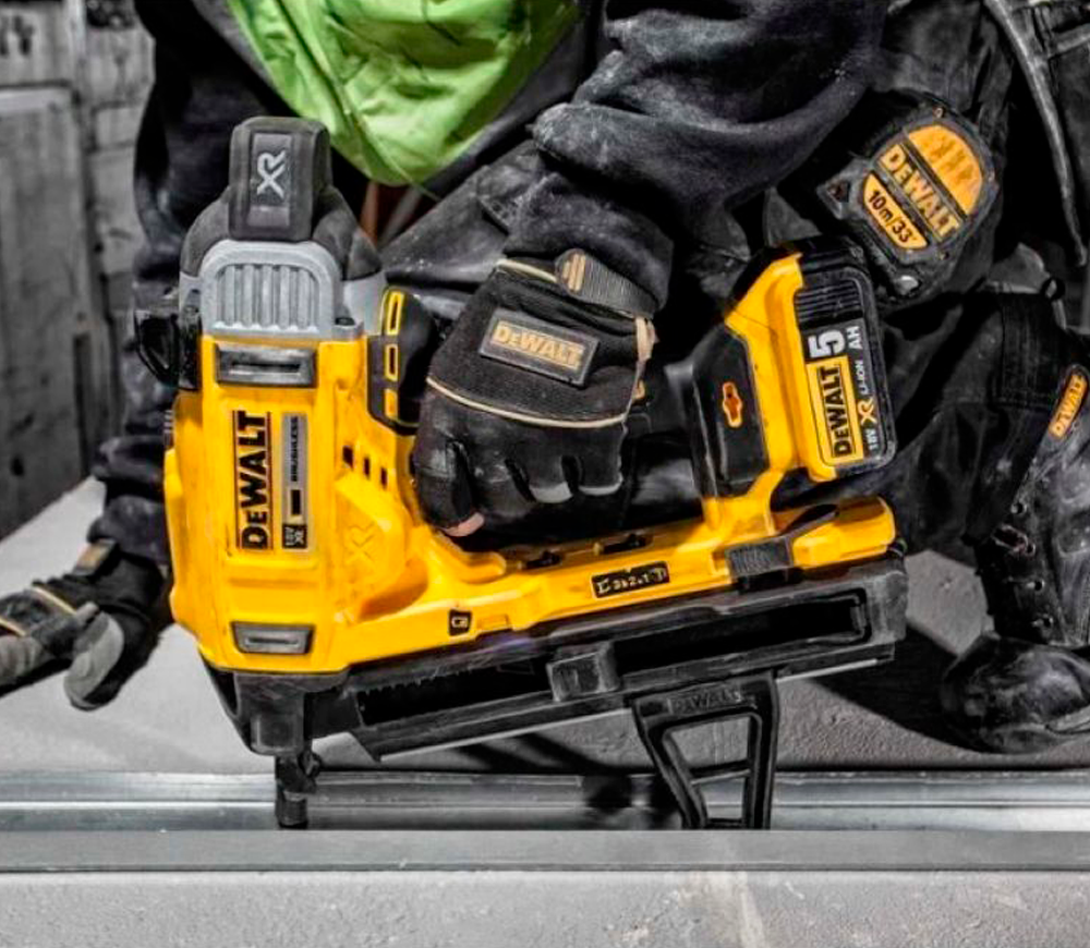 Nailer cu acumulator DEWALT DCN890P2 120bat/min 18V 5Ah-5