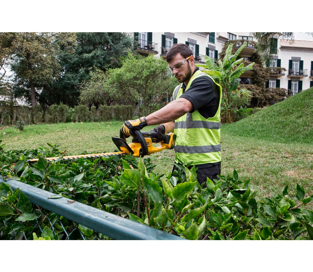Trimmer gard viu cu acumulator (fără bat) DEWALT DCM563PB 550mm 18V-8