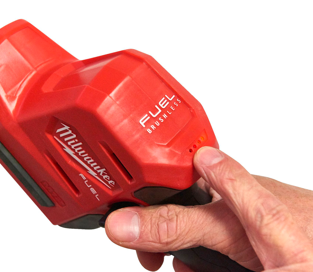Trimmer gard viu cu acumulator (fără bat) MILWAUKEE M12FHT20-0 200mm 12V-3