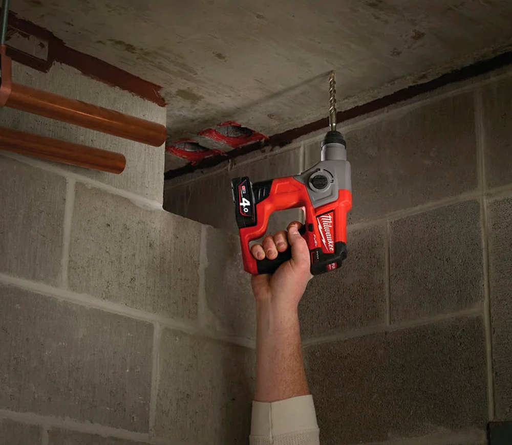 Ciocan rotopercutor cu acumulator (fără bat) MILWAUKEE M12CH-0 1.1J 12V-10