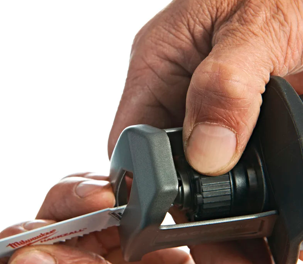 Fierăstrău sabie cu acumulator (fără bat) MILWAUKEE M12 CHZ-0 12V-4