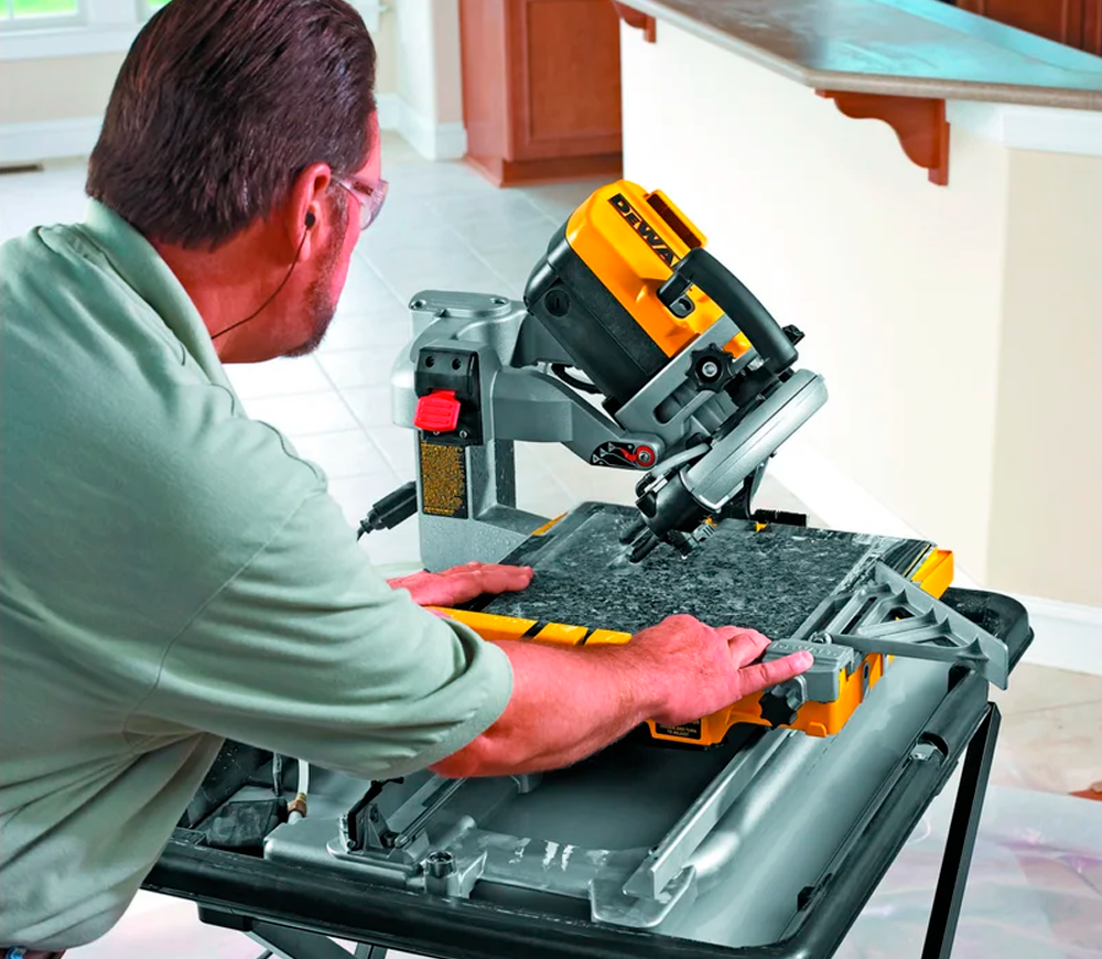 Masina electrica de taiat ceramica 1600w 610mm DEWALT D24000S-9