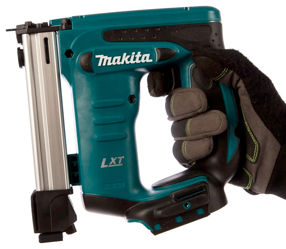 Capsator cu acumulator (fără bat) MAKITA DST221Z  18V-5