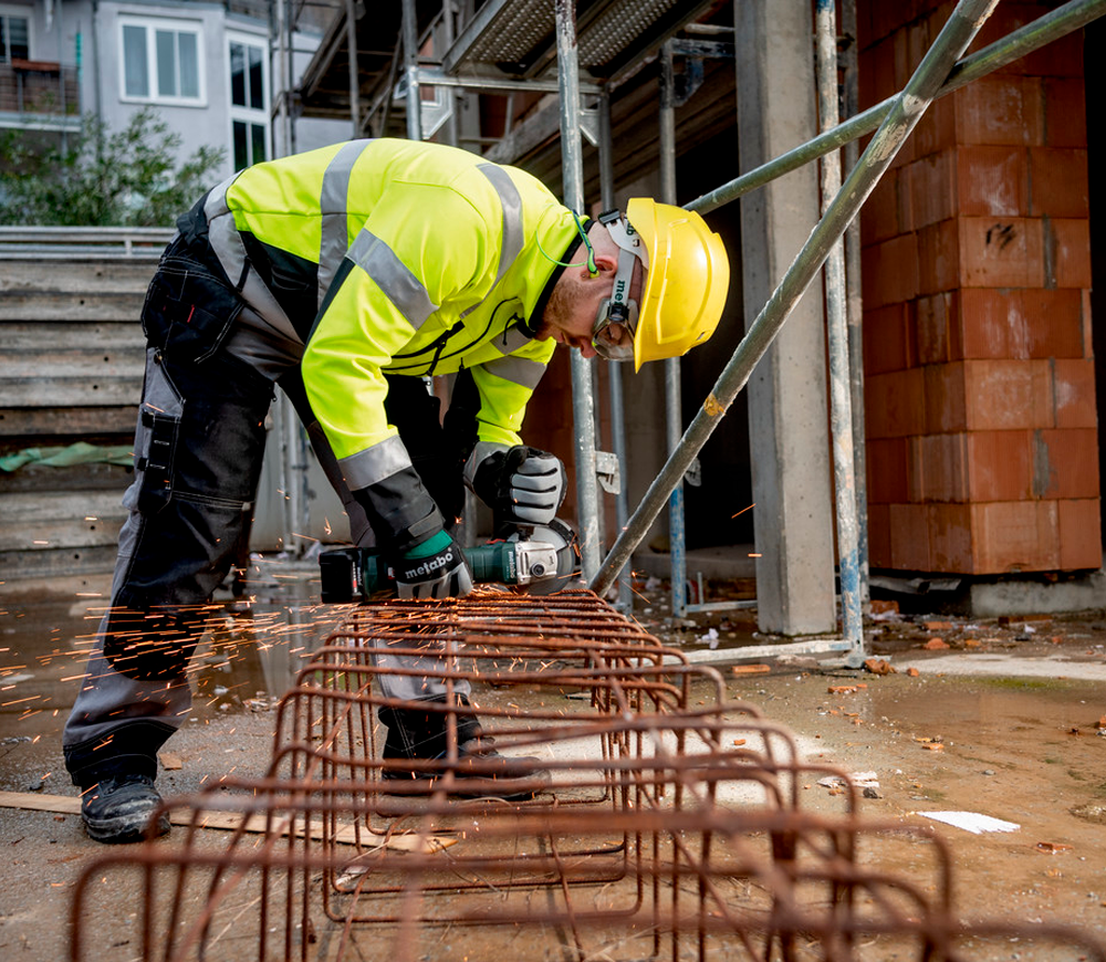 Угловая шлифмашина аккумуляторная METABO W 18 7-125 125мм 18В 4Ач-2