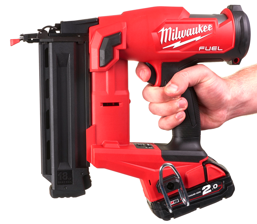 Capsator cu acumulator (fără bat) MILWAUKEE 18GA M18 FN18GS-0X 900bat/min 18V-2