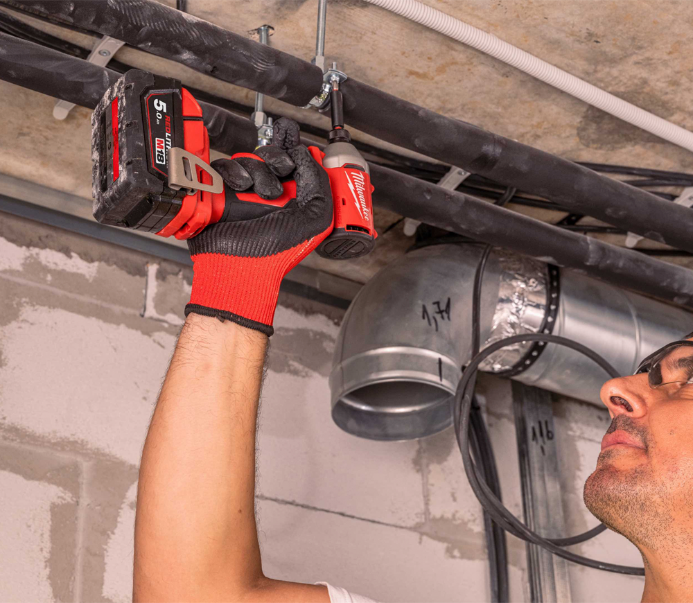 Set de unelte cu acumulator MILWAUKEE M18 BLCPP2B-502C 18V 5Ah-8