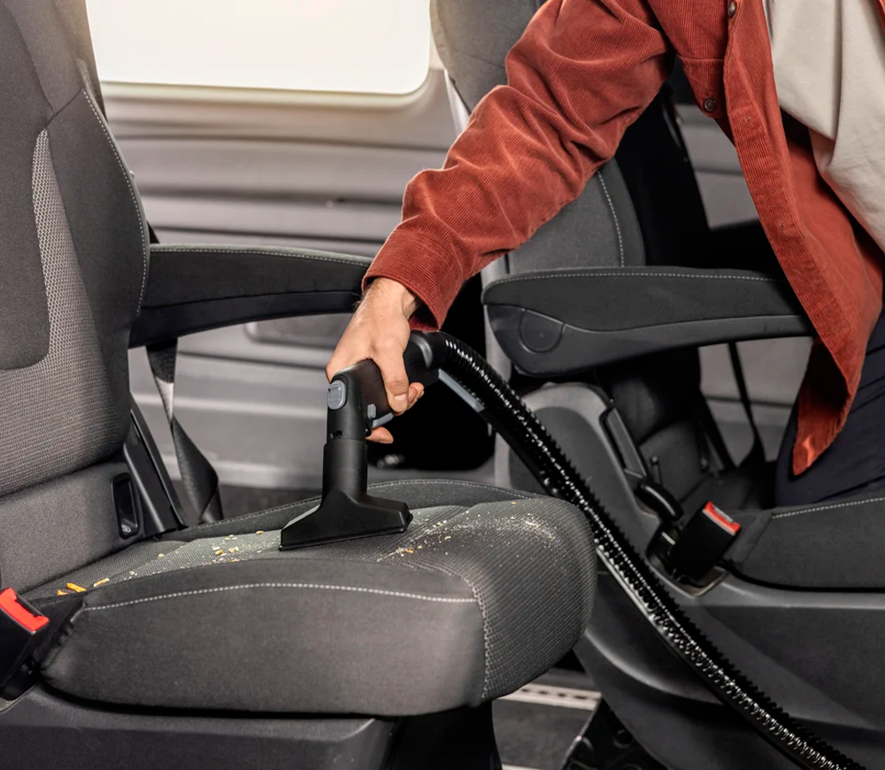 Aspirator сu curățarea umedă KARCHER SE 4 Plus 1000w 210mbar 4/4L-9