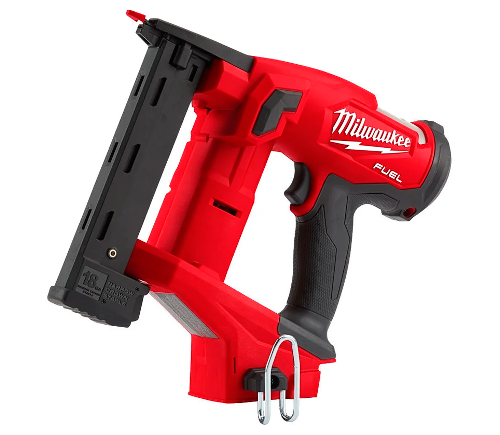 Capsator cu acumulator (fără bat) MILWAUKEE M18FNCS18GS-0X  900bat/min 18V