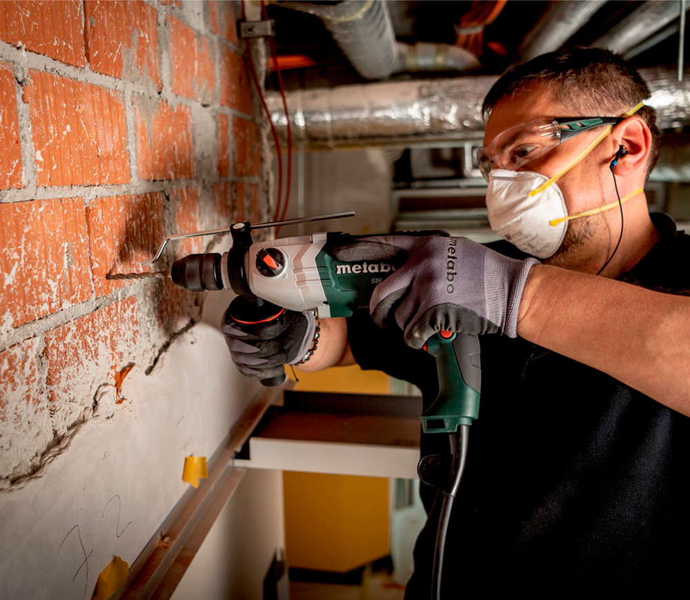 Mașină de găurit cu percutie METABO SBE 800-2 800w-3