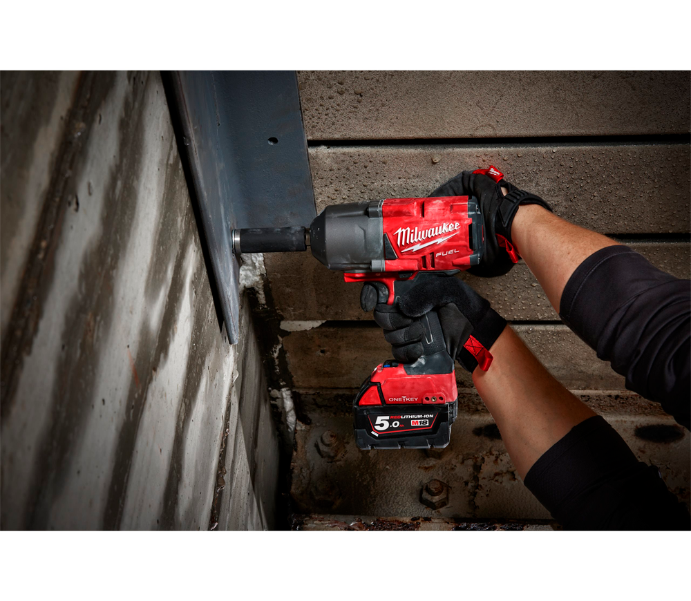 Mașină de înșurubat cu impact cu acumulator 18V 2x5Ah MILWAUKEE M18 ONEFHIWF34-502X  2034Nm-4