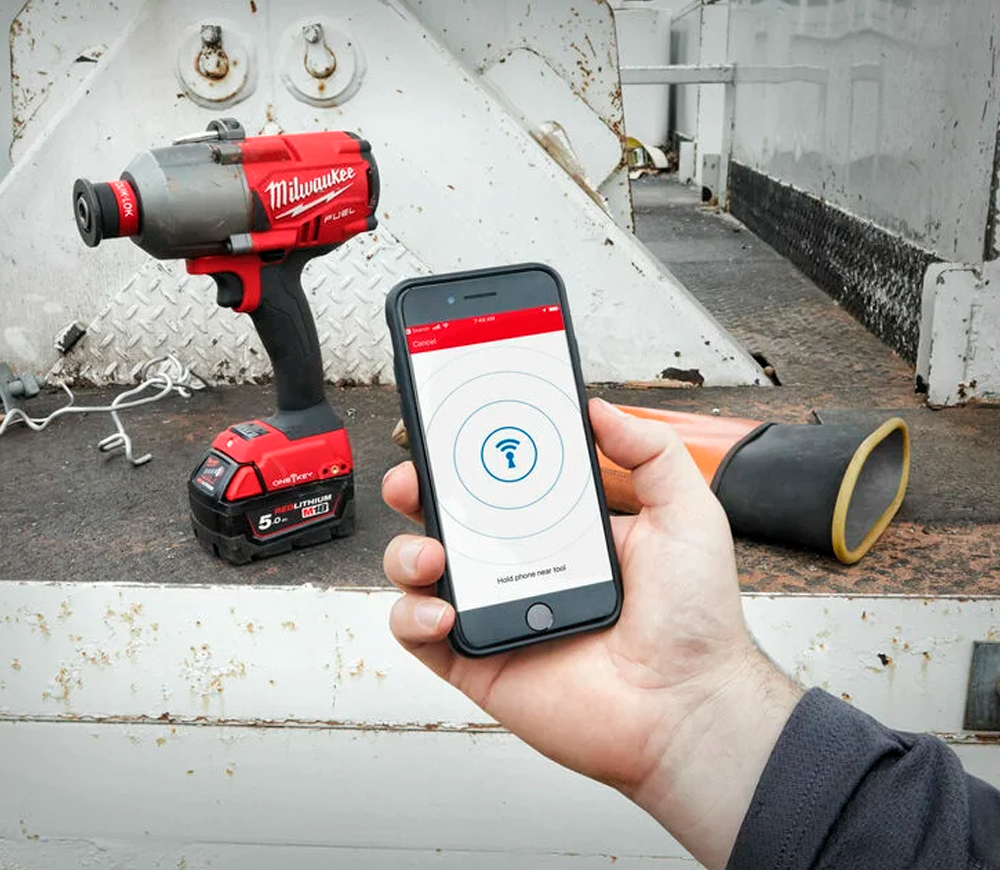 Mașină de înșurubat cu impact cu acumulator (fără bat) MILWAUKEE 4933479152  1017Nm-10