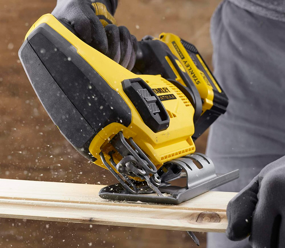 Fierăstrău pendular cu acumulator (fără bat) STANLEY SFMCS600B-XJ 18V-9