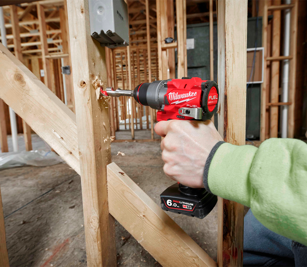 Шуруповёрт аккумуляторный MILWAUKEE M12 FDD-202X 12В 2Ач-4