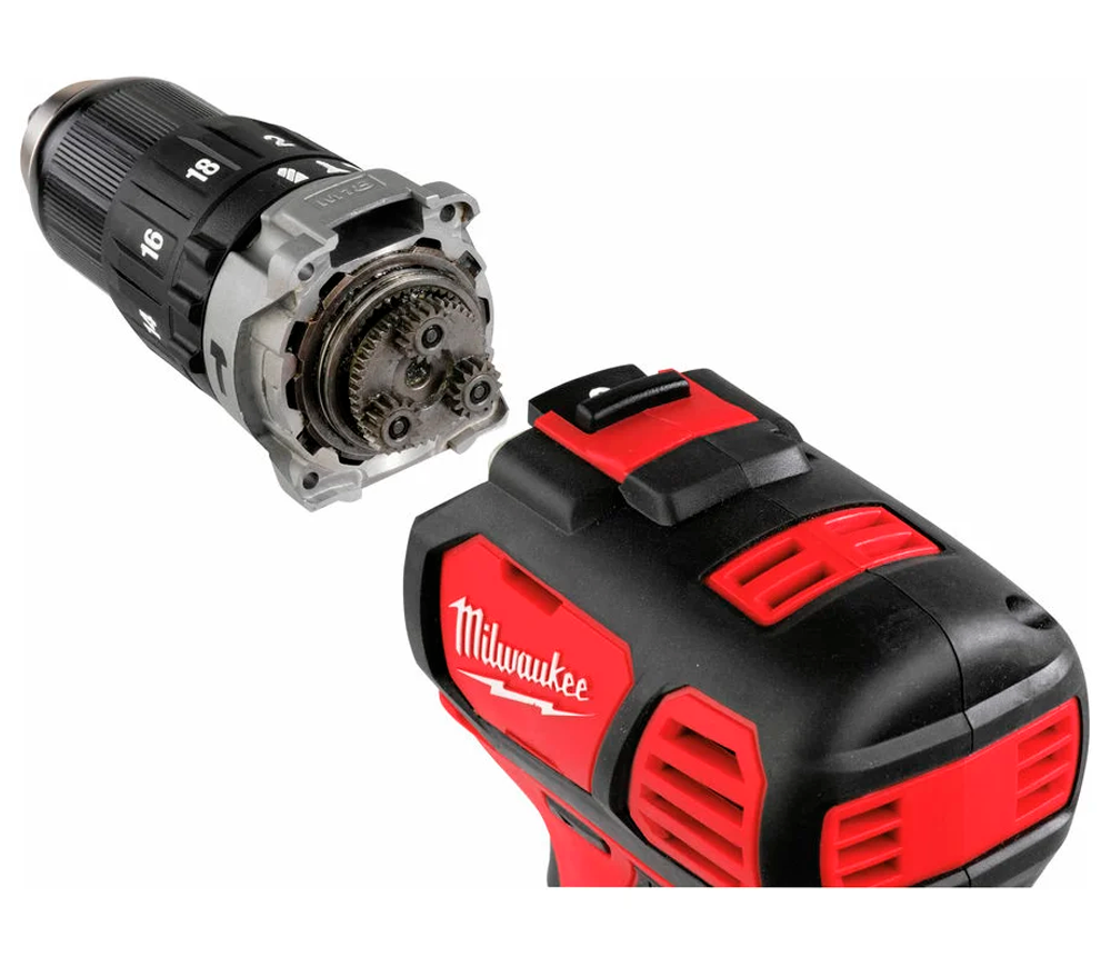 Шуруповёрт аккумуляторный ударный MILWAUKEE M18 BPD-402C  18В 4Ач-2