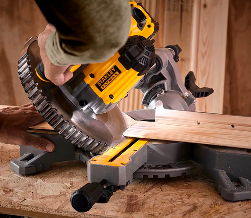Fierăstrău  circular staționar cu acumulator  STANLEY SFMCS701M1-QW 18V 4Ah 216mm-4