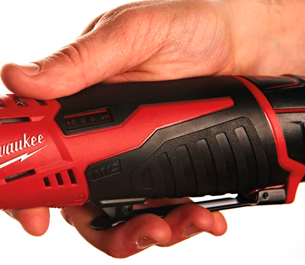 Трещотка аккумуляторная 12В 2Ач MILWAUKEE M12 IR-201B 1/4 40Нм-2