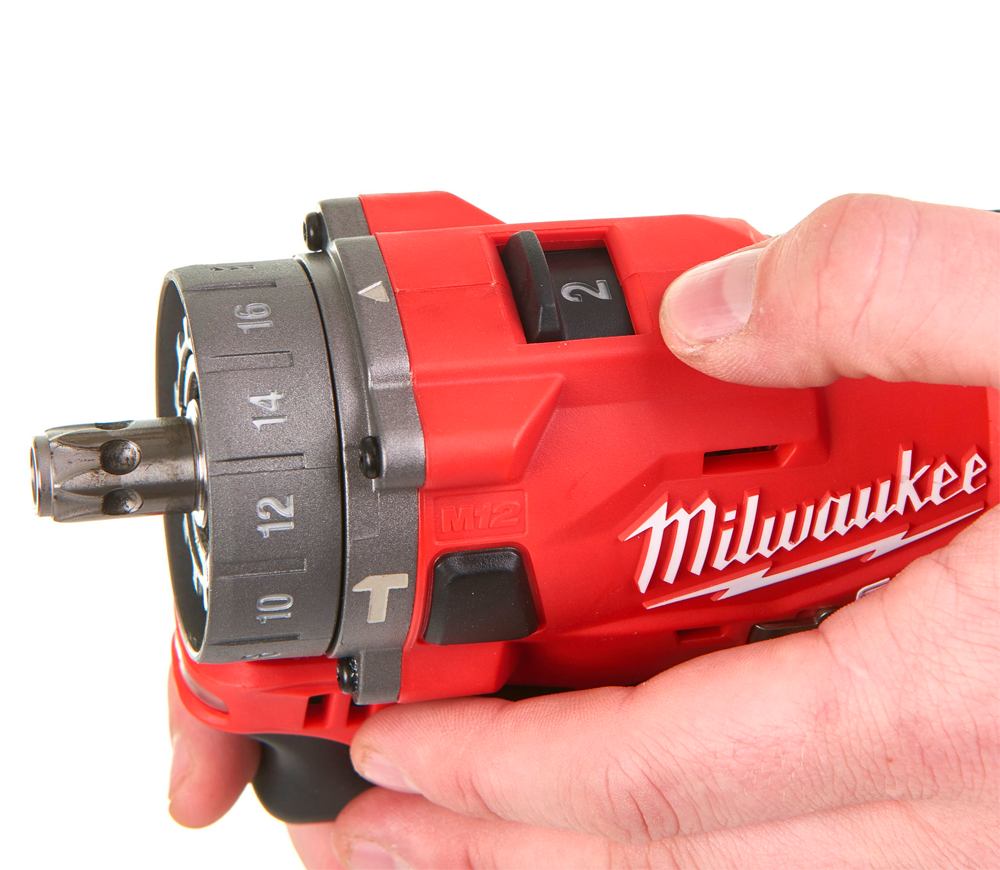 Mașină de înșurubat cu percuție cu acum. MILWAUKEE M12 FPDXKIT-202X 18V 2Ah-6
