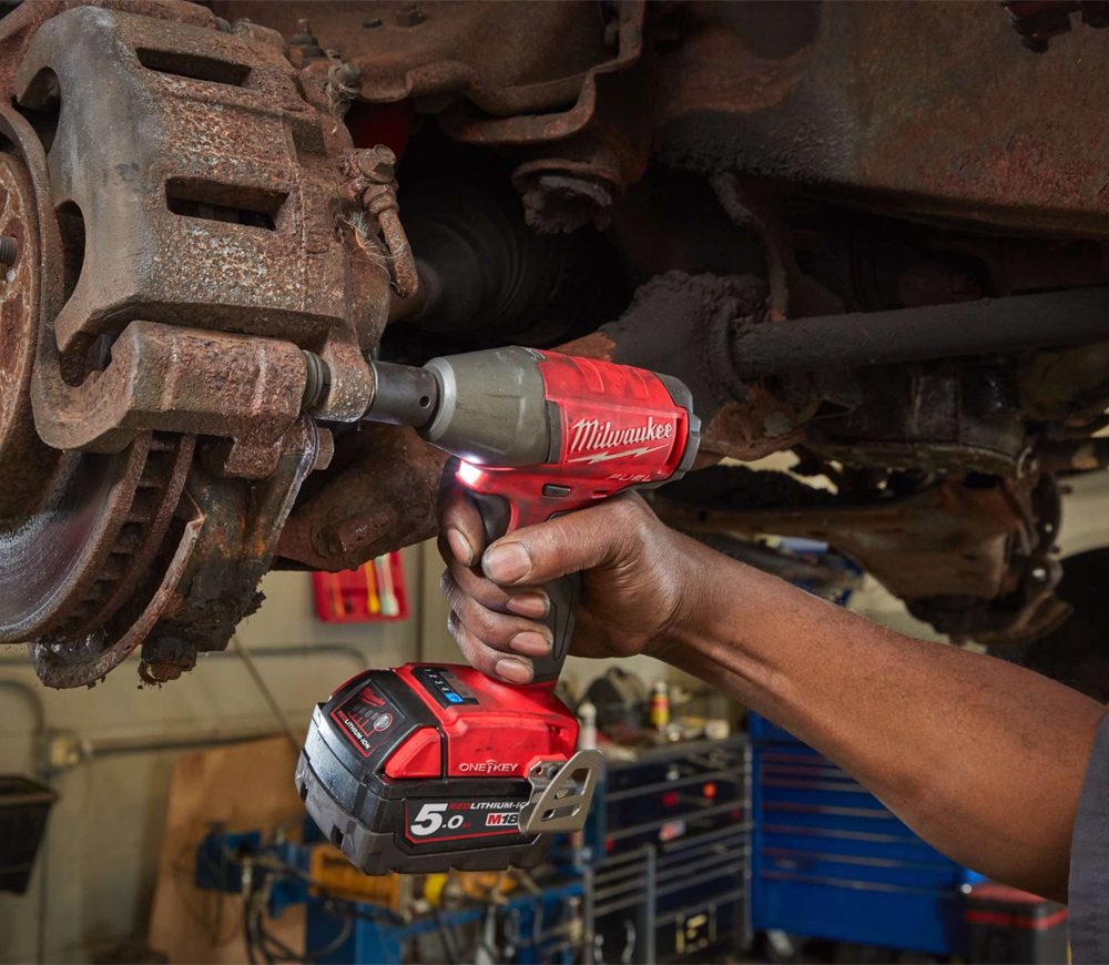 Mașină de înșurubat cu impact cu acumulator (fără bat) 18V MILWAUKEE M18 ONEIWP12-0 300Nm-10