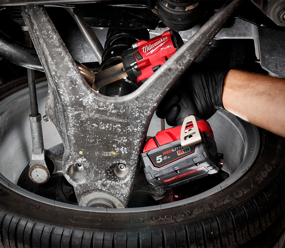 Mașină de înșurubat cu impact cu acumulator (fără bat) MILWAUKEE M18 FIW2F12-0 339Nm-4