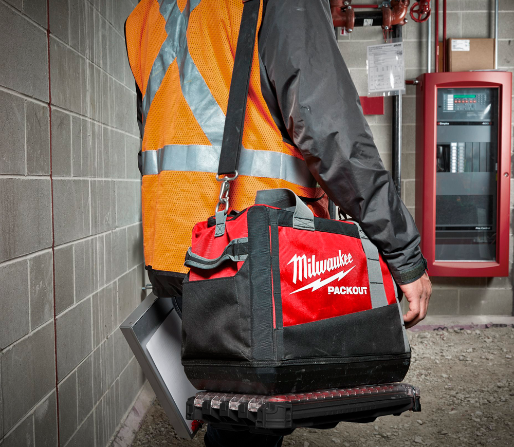 Geantă pentru scule MILWAUKEE PACKOUT Duffel Bag Nailon-9