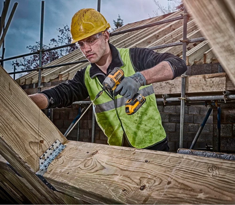 Șurubelnița cu acumulator сu impact (fără bat.) DEWALT DCF870N-XJ 18V-6