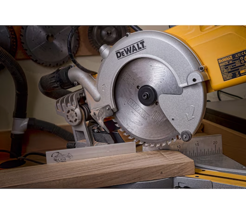 Disc pentru fierastrau electric DEWALT DT4323 250mm 2.2mm-2