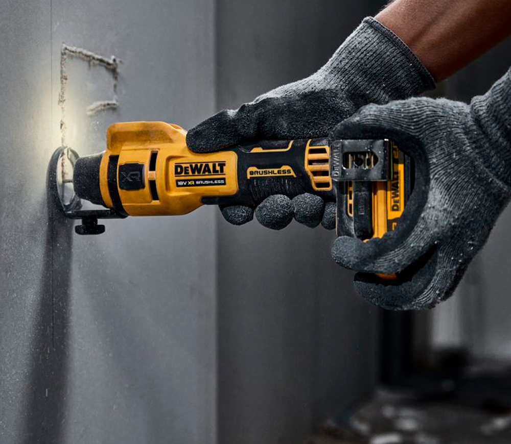 Фрезер аккумуляторный по гипсокартону (без АКБ) DEWALT DCE555N-XJ 6.4мм 18В-7