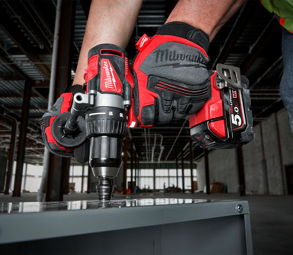 Mașină de înșurubat cu acumulator (fără bat.) MILWAUKEE M18 BLDD2-0X 18V-12