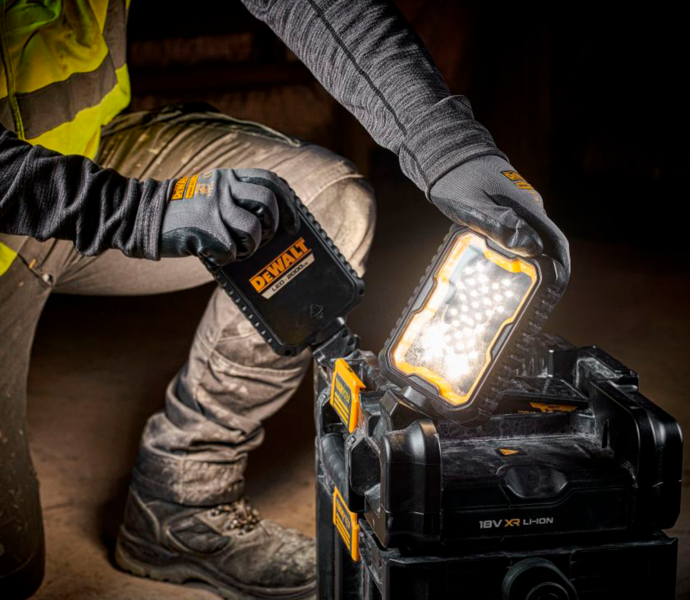 Cutie cu iluminare DEWALT DWST08061-1 Plastic-9
