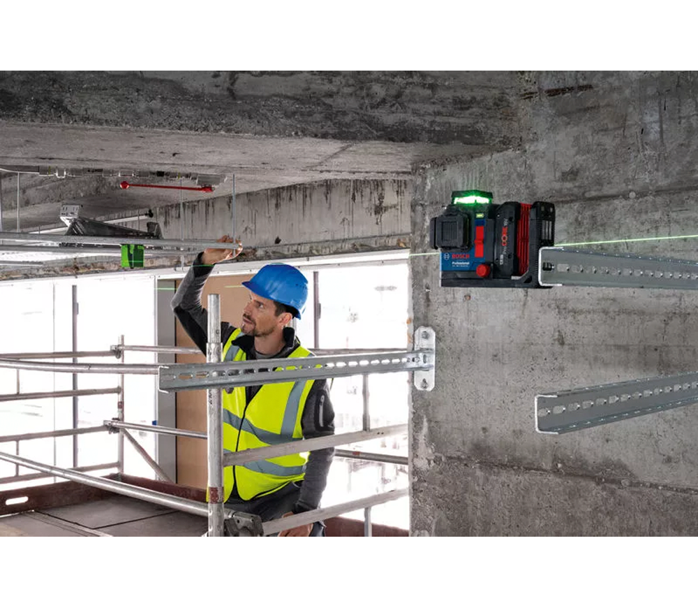 Лазерный уровень BOSCH GLL 18V-120-33 CG 35m-7