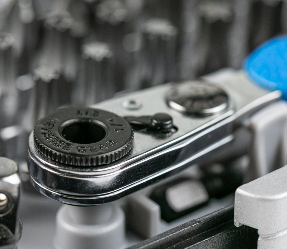 Набор 32 бит HOEGERT HT1R460 SL/PH/PZ/Hex/Torx-3
