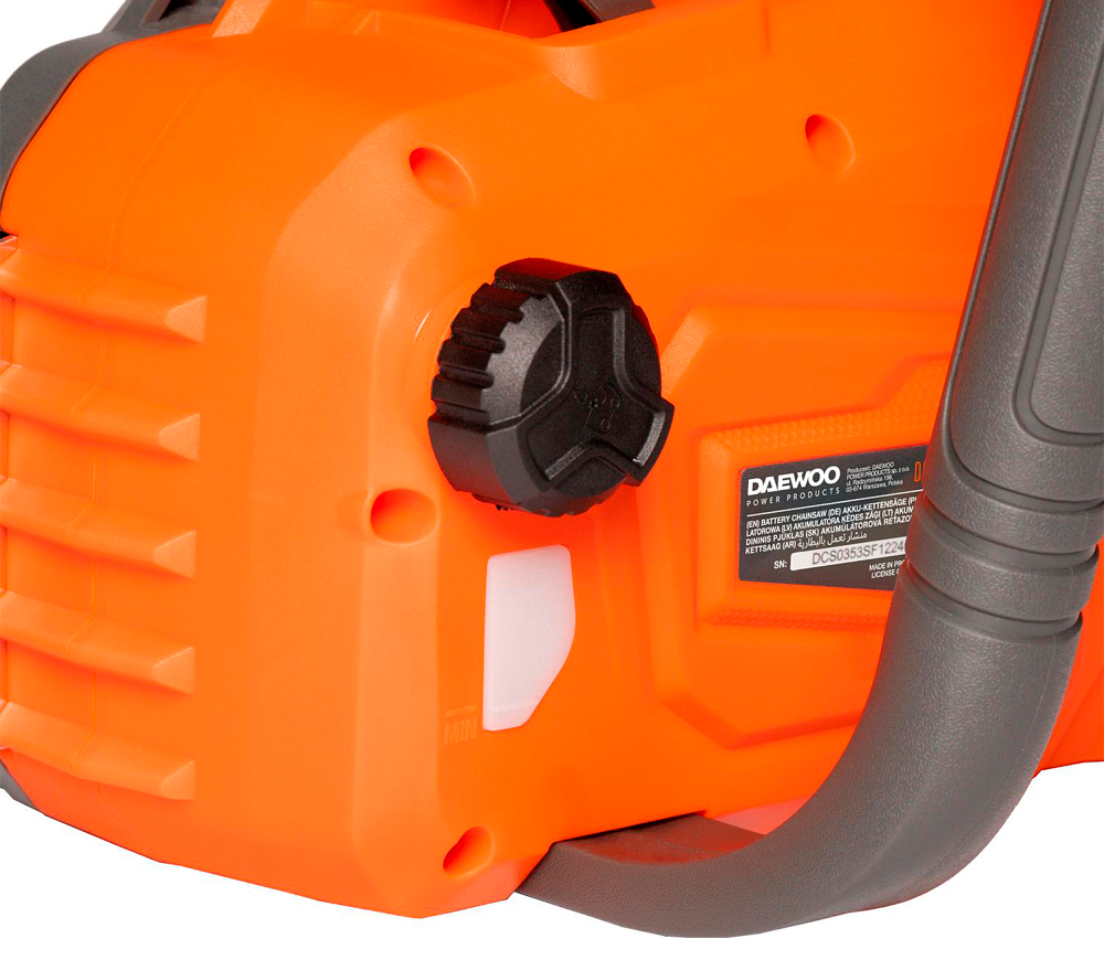 Цепная пила аккумуляторная DAEWOO DACS 1642Li SET 400мм 2x21В 5Ач-11
