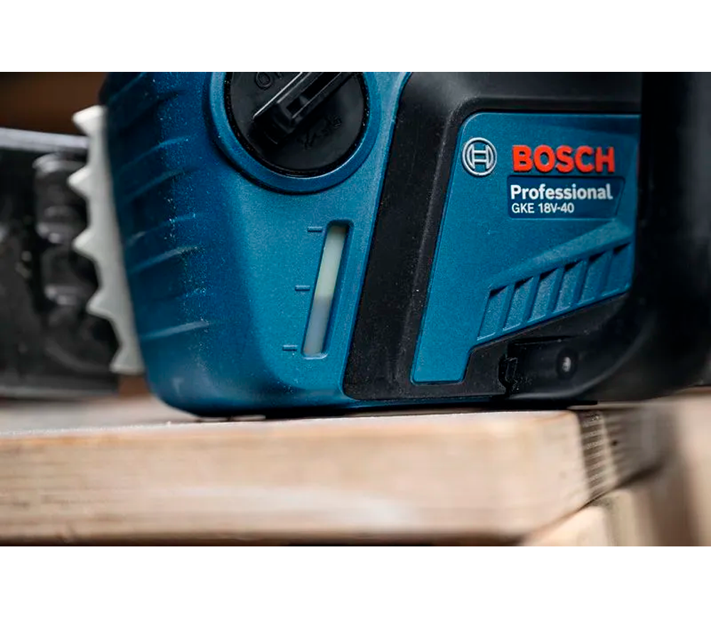 Fierăstrău cu lanț cu acumulator (fără bat) BOSCH GKE 18V-40 400mm 18V-9