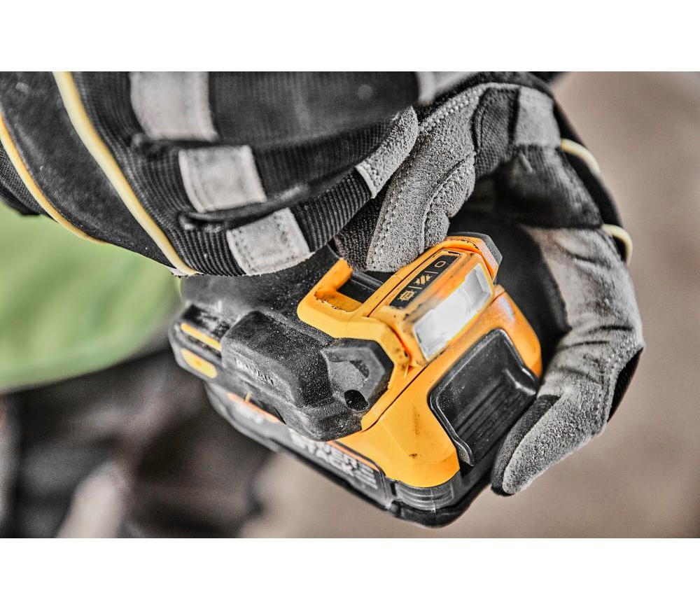 Шуруповёрт аккумуляторный ударный DEWALT DCD805P2LRT-QW 18В 5Ач-6