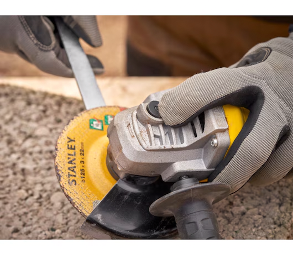 Угловая шлифмашина STANLEY FMEG615-QS 600вт 115мм-9