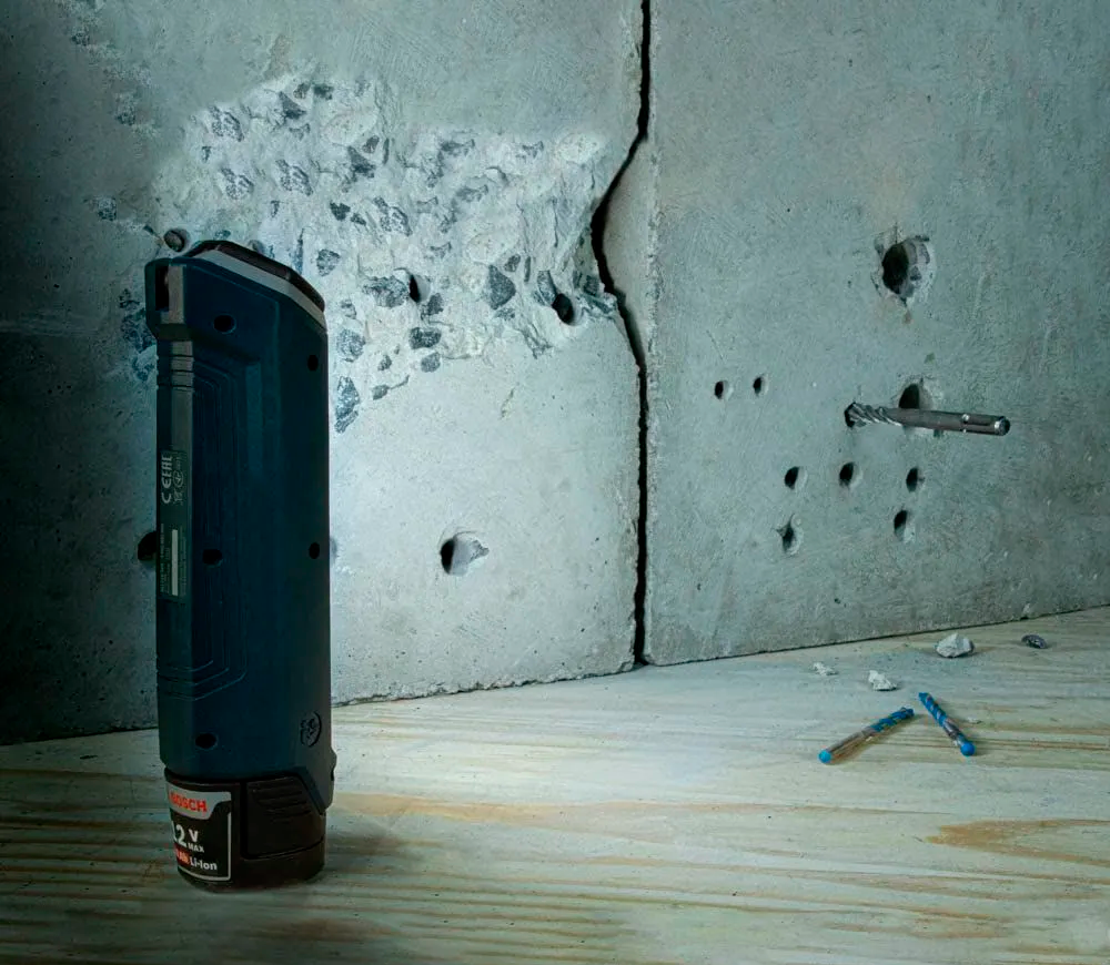Lanternă construcții cu acumulator BOSCH GLI 12V-300 300lm 12V-7