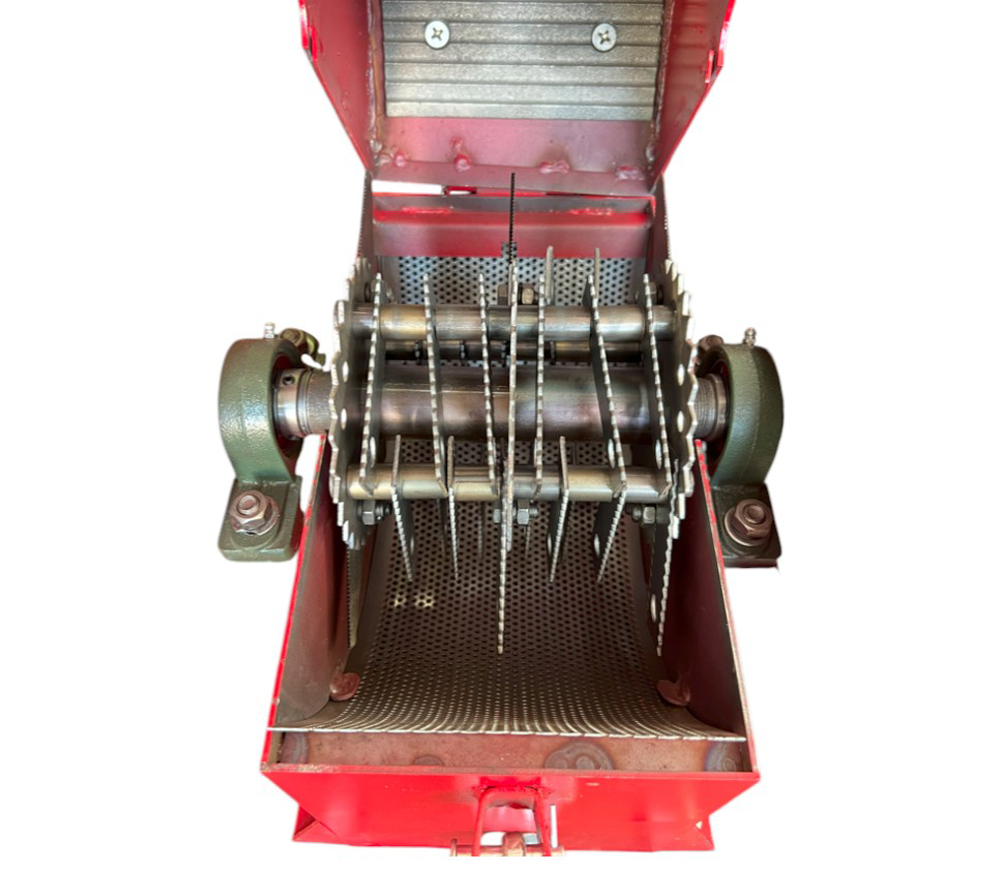 Tocătorul de furaje cu ciclon Demetra DM-20CL 4000w 600kg/h-11