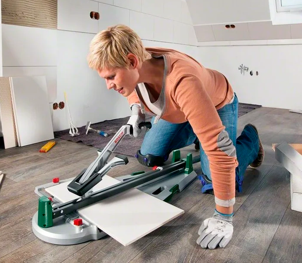 Aparat de tăiat gresia și faianța BOSCH PTC 640 640mm-3