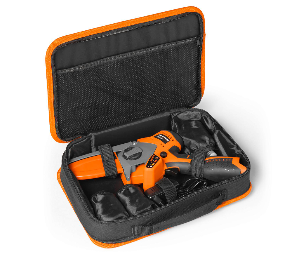 Fierăstrău cu lanț cu acumulator DAEWOO DACS 416Li SET 100mm 16V 2.5Ah-6