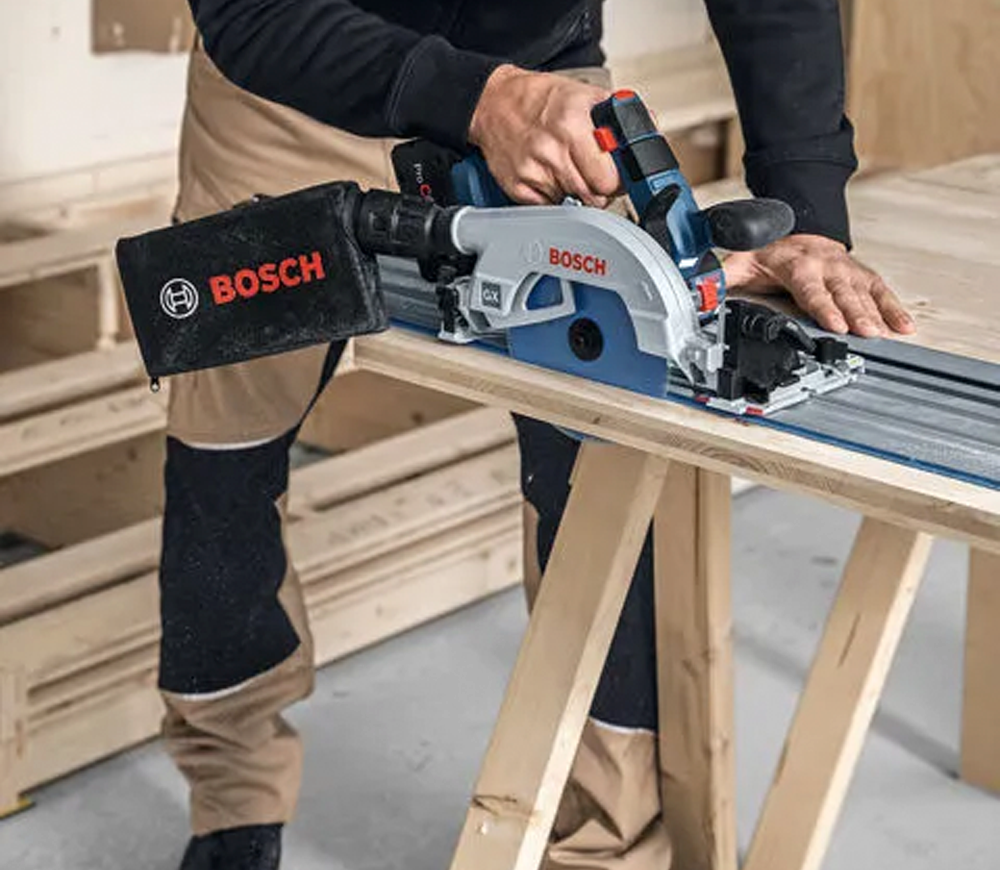 Fierăstrău circular cu acumulator BOSCH GKS 18V-57-2 GX (Solo) 165mm 18V-6