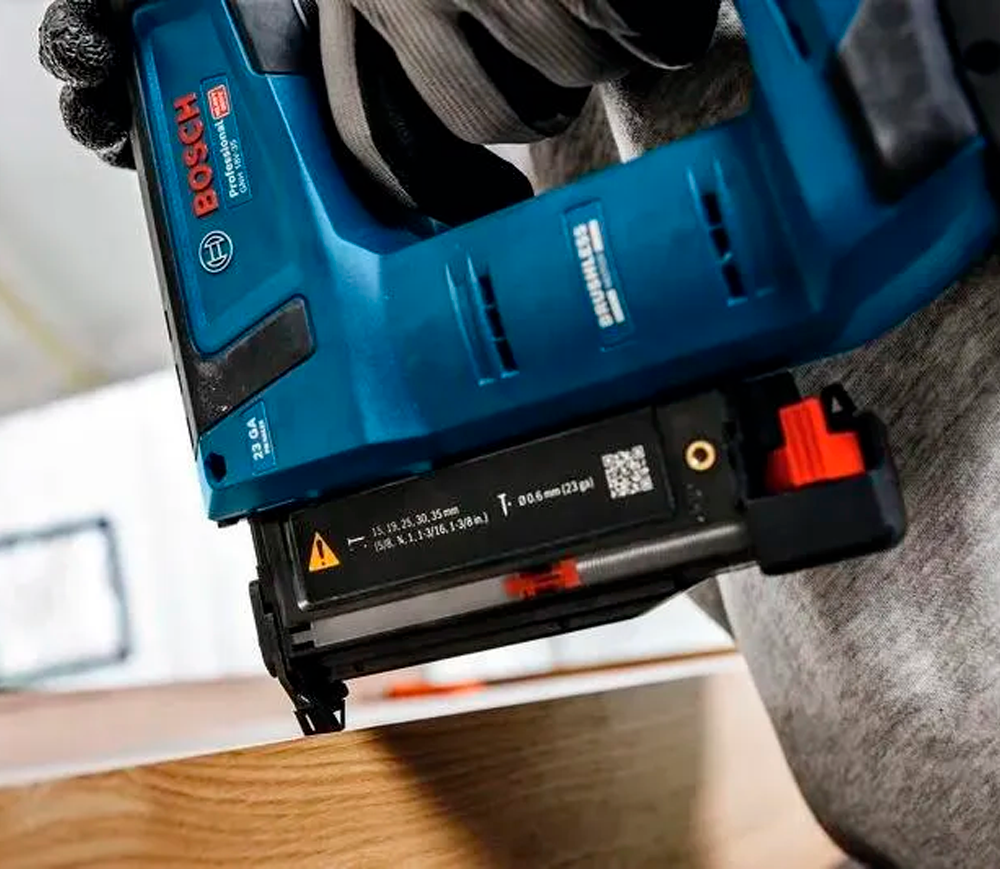 Ciocan de bătut cuie cu acumulator BOSCH GNH 18V-35 18V-5