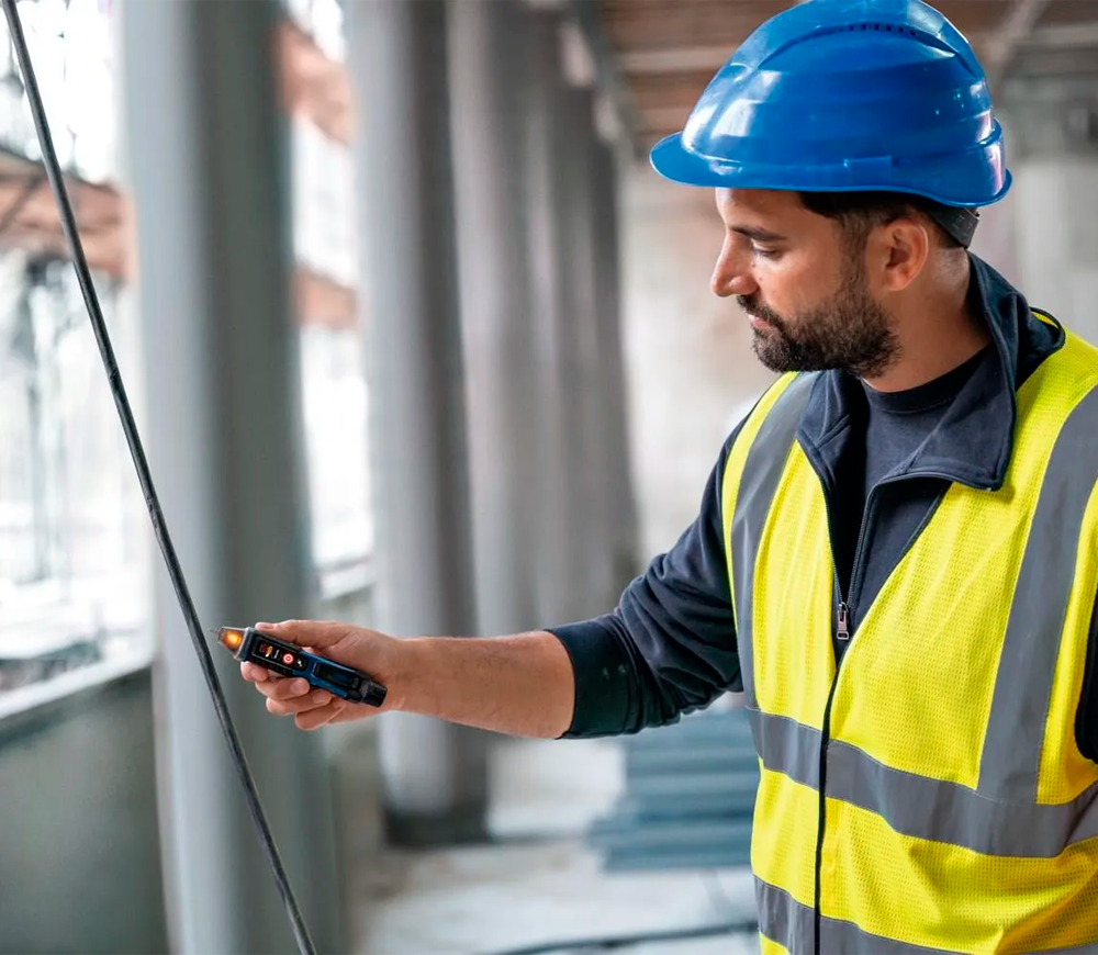 Цифровой мультиметр BOSCH GVD 1000-17 Professional 24/1000В-2