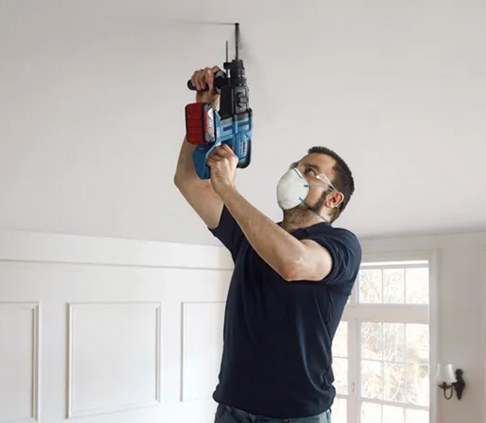 Перфоратор аккумуляторный BOSCH GBH 18V-21 (Solo) 2Дж 18В-4