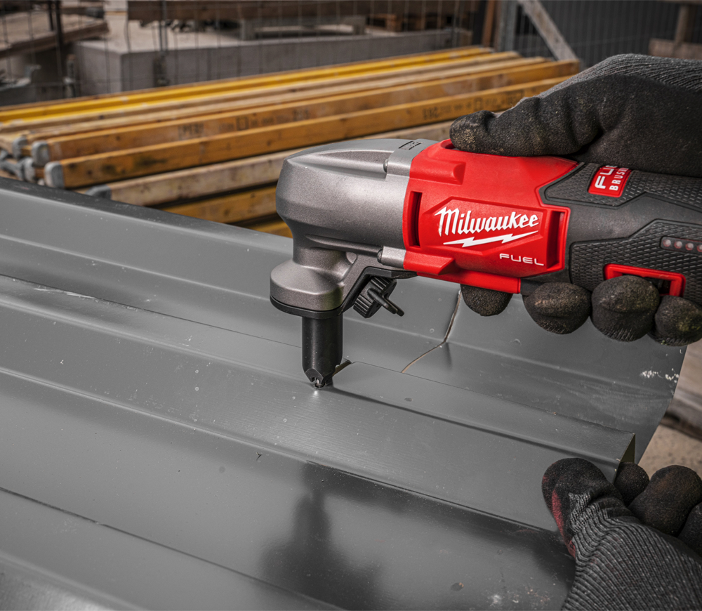 Foarfecă electrică de tip ronțăit (fara bat) MILWAUKEE M12 FNB16-0 12V-8