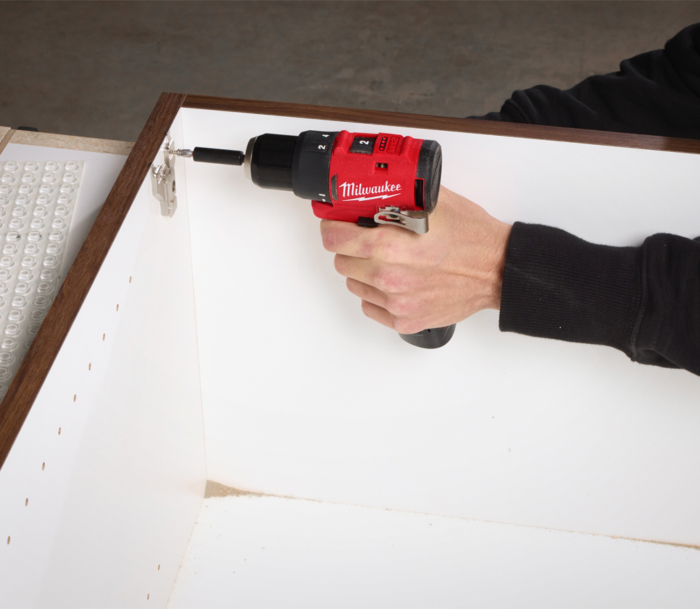 Mașină de înșurubat cu acumulator MILWAUKEE 4933499686 12V 2Ah-6