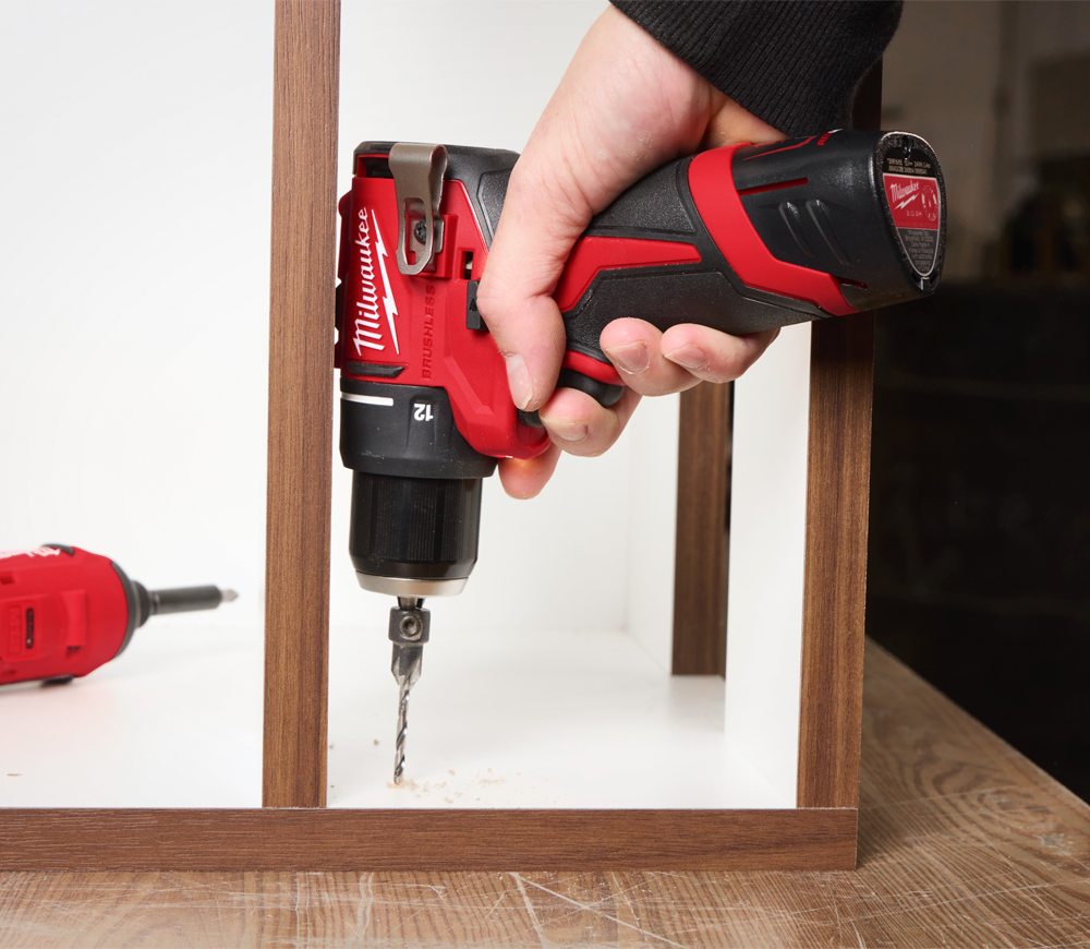 Mașină de înșurubat cu acumulator MILWAUKEE 4933499686 12V 2Ah-7