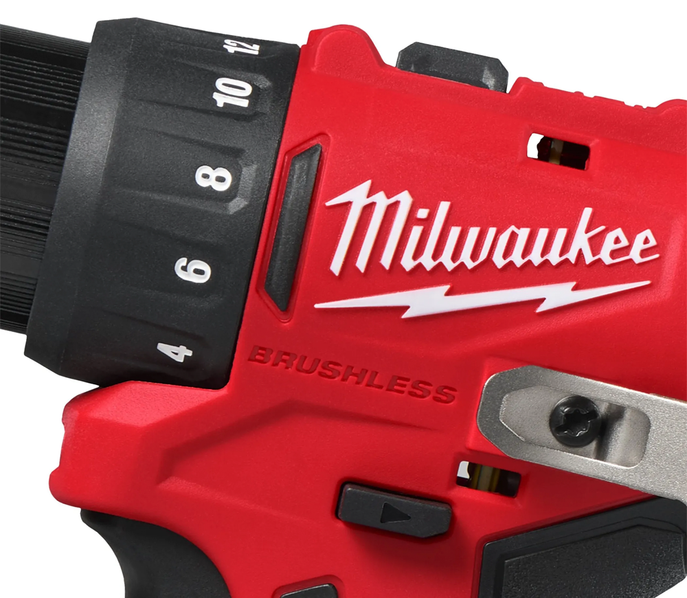 Mașină de înșurubat cu acumulator (fără bat.) MILWAUKEE M12 BLDDRC-0 12V-4