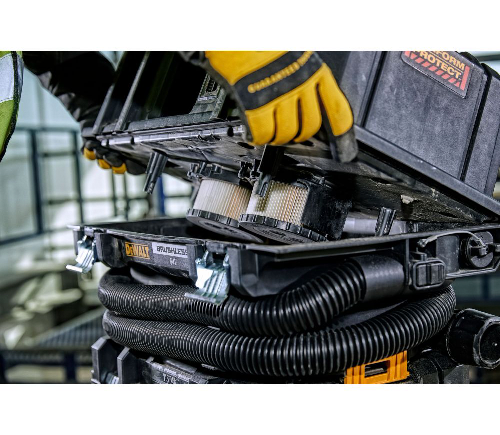 Aspirator industrial cu accumulator (fără bat) DEWALT 18V  DCV586MN-XJ  11L-6